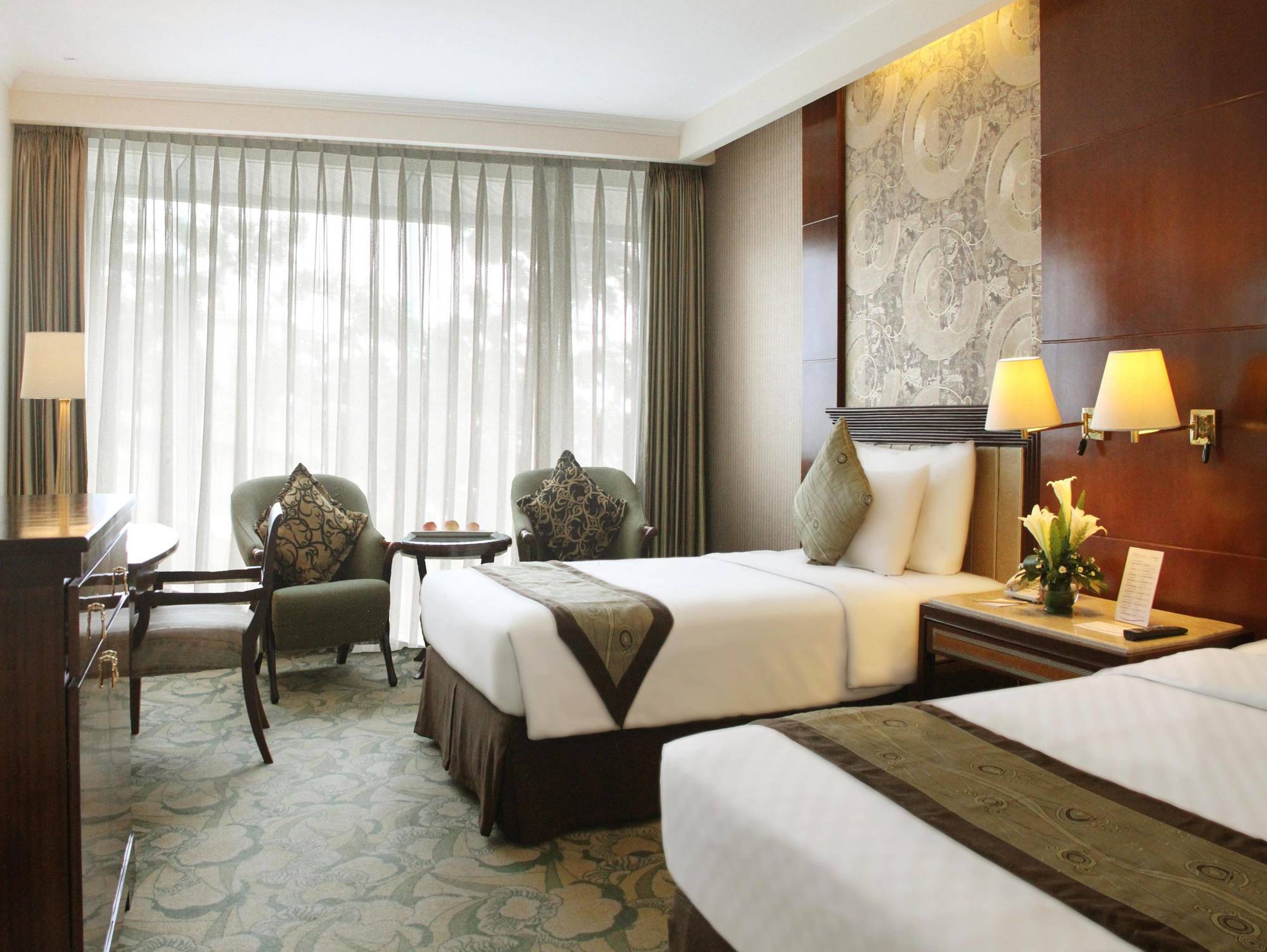 Aston Tropicana Hotel Бандунг Екстериор снимка
